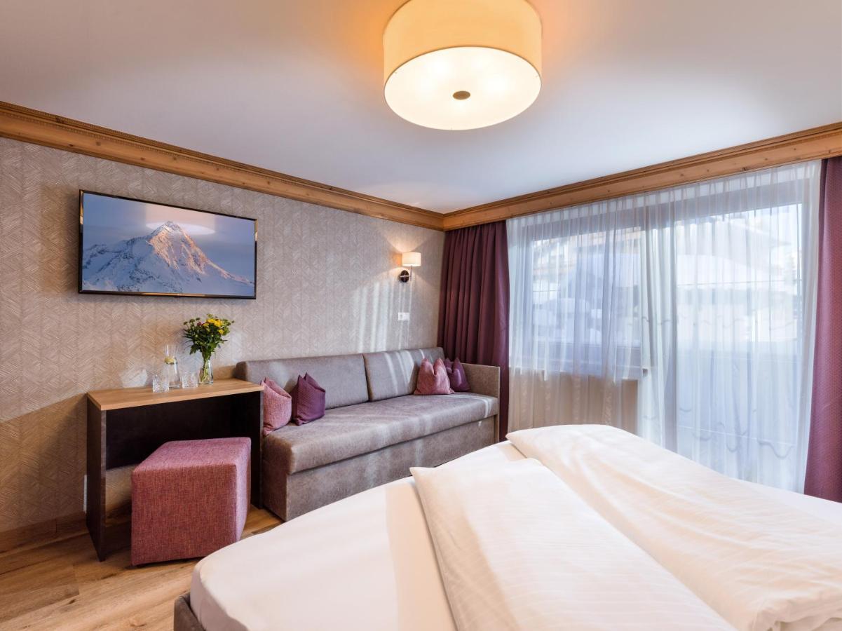 Hotel Koessler Tux Buitenkant foto