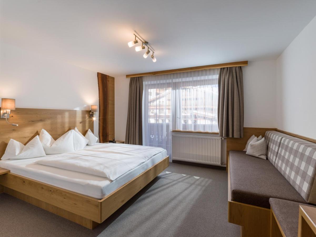 Hotel Koessler Tux Buitenkant foto